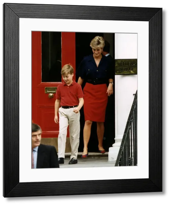Framed Print : Prince William leaving Wetherby School followed by mother Princess Diana after having