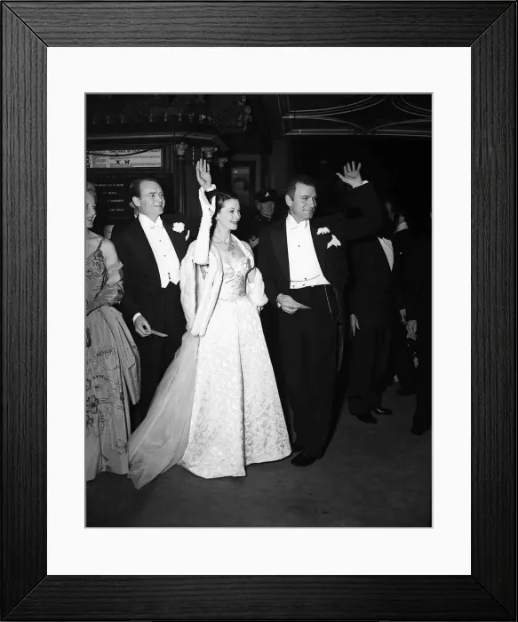 Framed Print : Sir John Mills and Sir Laurence Olivier - 1952 attending the Royal Film Premiere Framed Print : Sir John Mills and Sir Laurence Olivier - 1952 attending the Royal Film Premiere