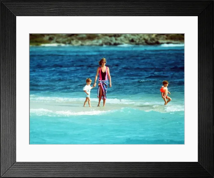 Framed Print : Diana, Princess of Wales with her son Prince Harry on holiday on Necker Island
