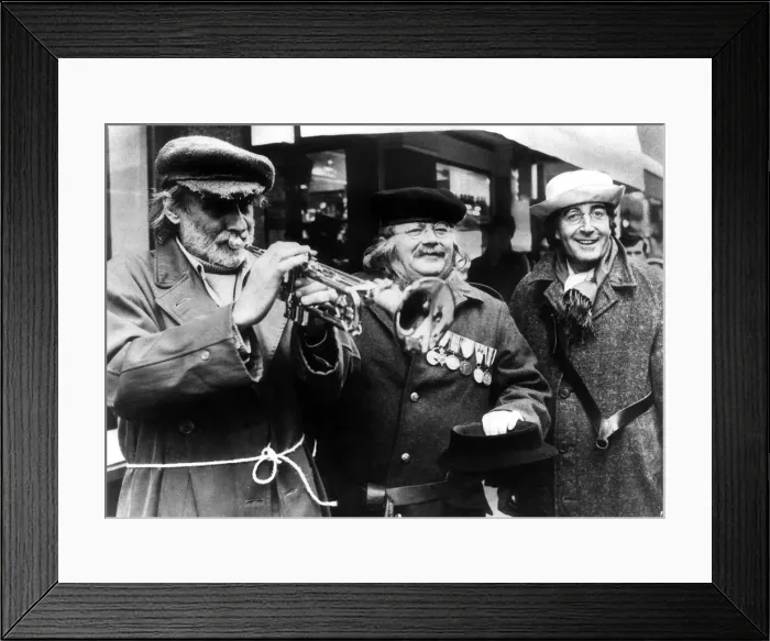 Framed Print : Spike Milligan September 1976 with other Goon Comedians Harry Secombe