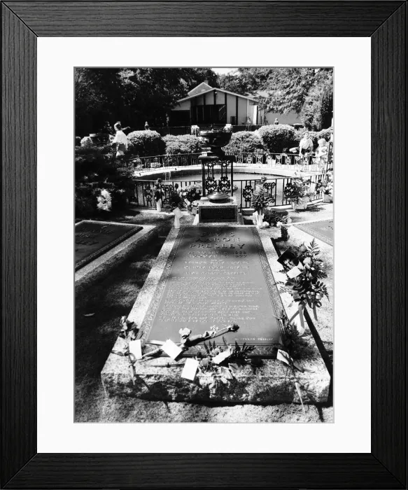 Framed Print : Elvis Presley The quiet resting place of the Presley family