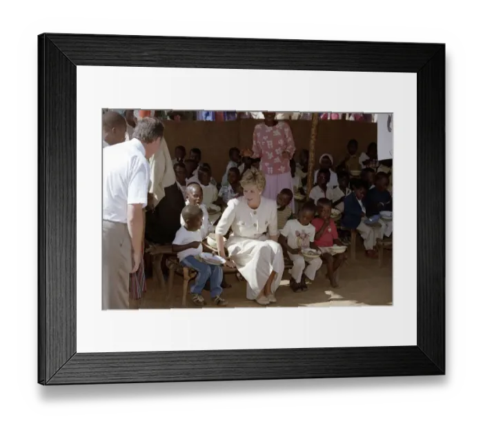 Framed Print : Diana, Princess of Wales Overseas Visit to Zimbabwe, July 1993