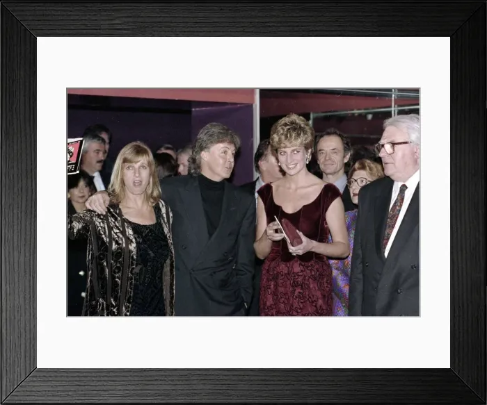 Framed Print : Princess Diana meeting Paul McCartney and his wife Linda after a performance of his