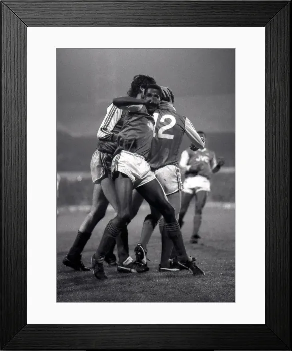Framed Print : Spurs v Arsenal Littlewoods Cup Semi-Final 04  /  03  /  1987 March 1987