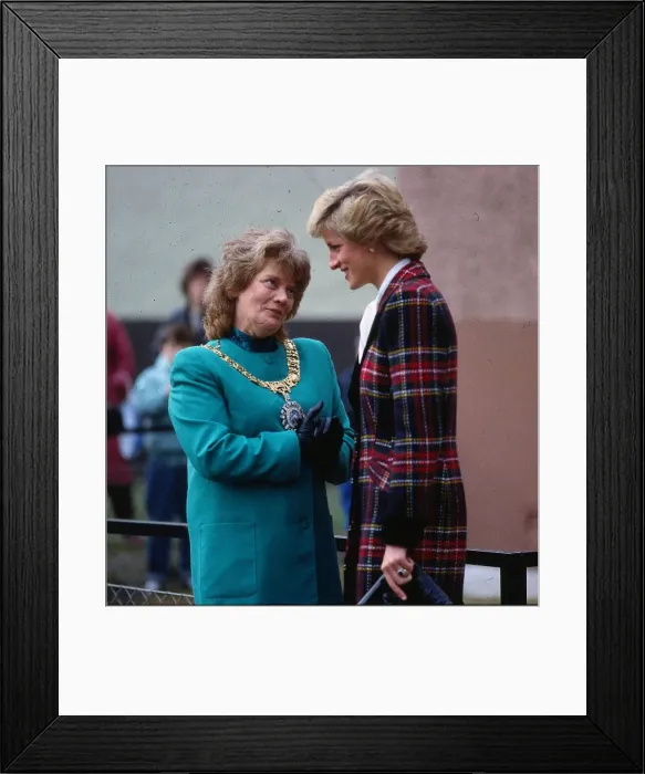 Framed Print : Princess Diana, Princess of Wales on a visit to Edinburgh, Scotland