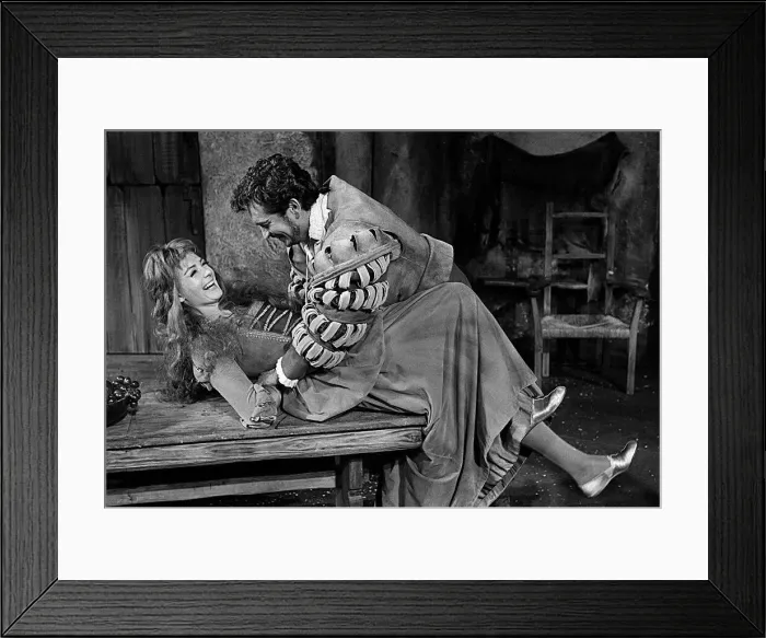 Framed Print : Vanessa Redgrave and Derek Godfrey star in The Taming of the Shrew production at Royal Framed Print : Vanessa Redgrave and Derek Godfrey star in The Taming of the Shrew production at Royal