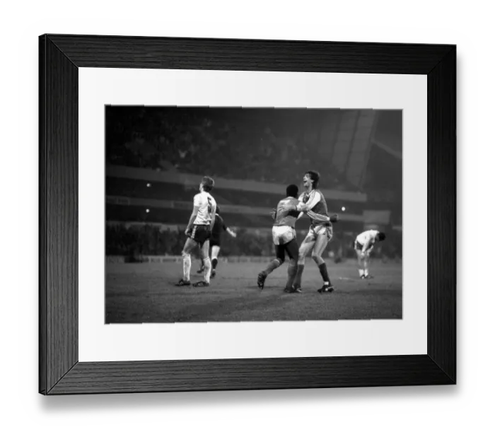 Framed Print : Spurs v Arsenal Littlewoods Cup Semi-Final 04 / 03 / 1987 March 1987 Framed Print : Spurs v Arsenal Littlewoods Cup Semi-Final 04 / 03 / 1987 March 1987