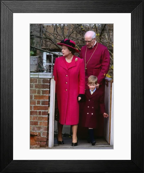 Framed Print : Queen Elizabeth 11 March 1989 leaving church holding the hand of Prince Harry Framed Print : Queen Elizabeth 11 March 1989 leaving church holding the hand of Prince Harry