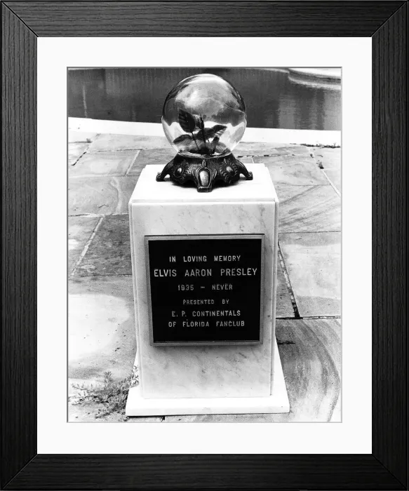 Framed Print : Elvis Presley Grieving fans set up this crystal shrine Framed Print : Elvis Presley Grieving fans set up this crystal shrine