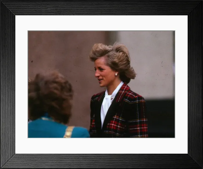 Framed Print : Princess Diana, Princess of Wales on a visit to Edinburgh, Scotland
