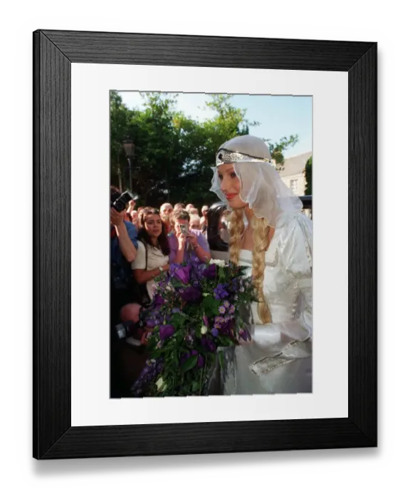 Framed Print : Kirsty Hume arrives at Church in Luss September 1997 Framed Print : Kirsty Hume arrives at Church in Luss September 1997