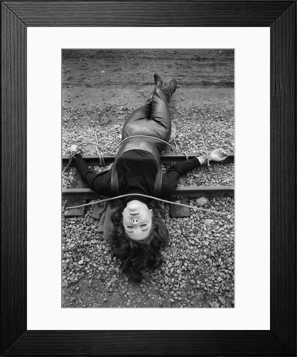 Framed Print : The Avengers television programme 1965 Diana Rigg Framed Print : The Avengers television programme 1965 Diana Rigg