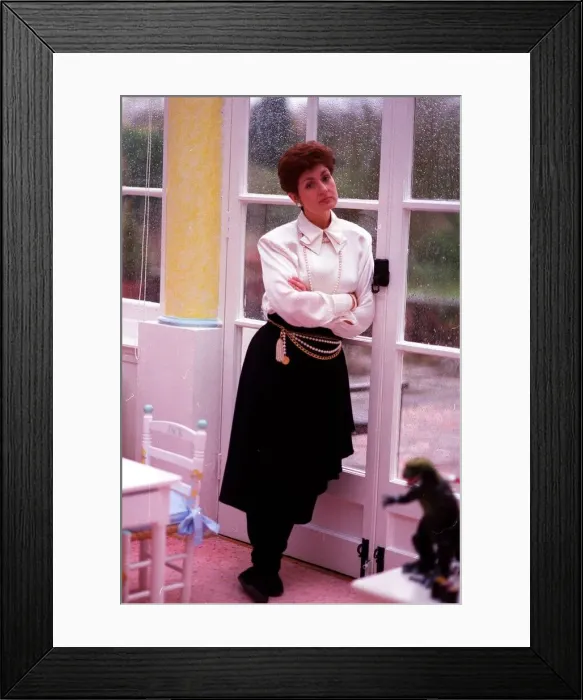 Framed Print : Sharon Osbourne pictured in 1989 Framed Print : Sharon Osbourne pictured in 1989