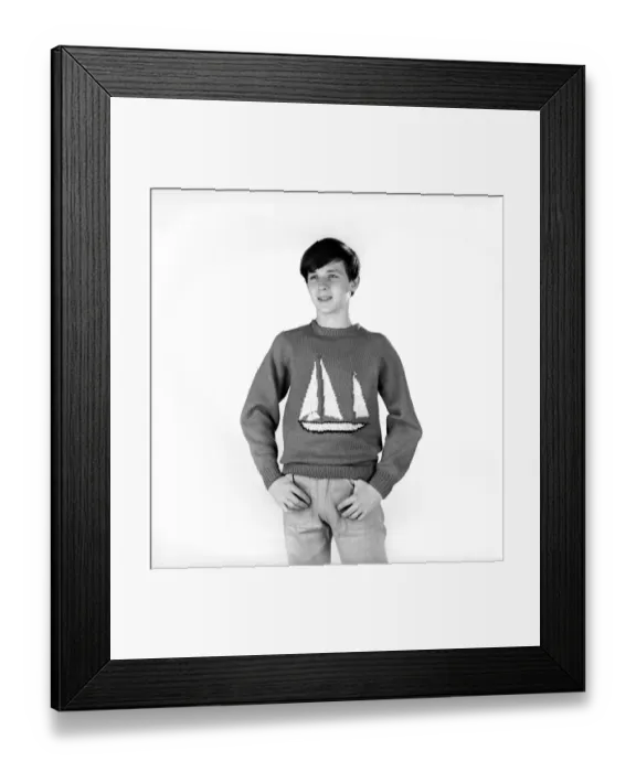 Framed Print : Teenager wearing a Chichester sweaters in celebration of Sir Francis Chichester round
