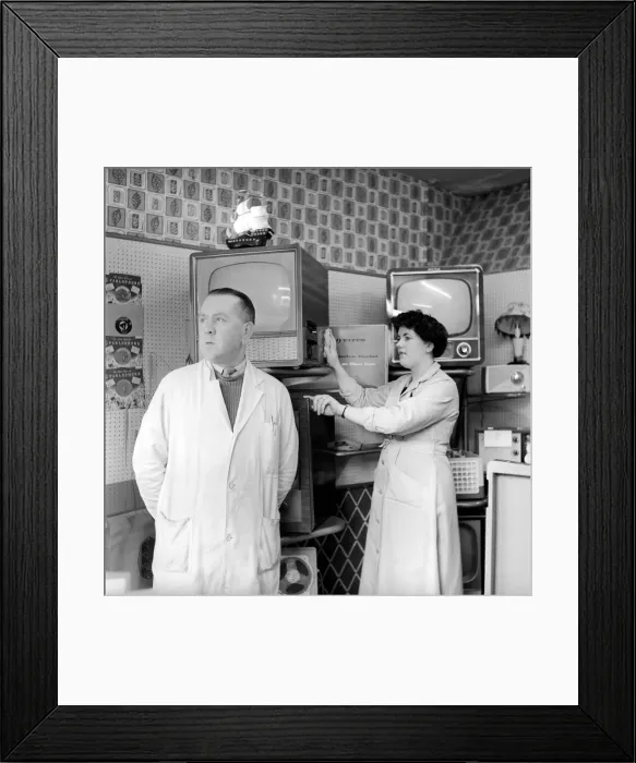 Framed Print : Television rental shop in Leeds town centre. 1956