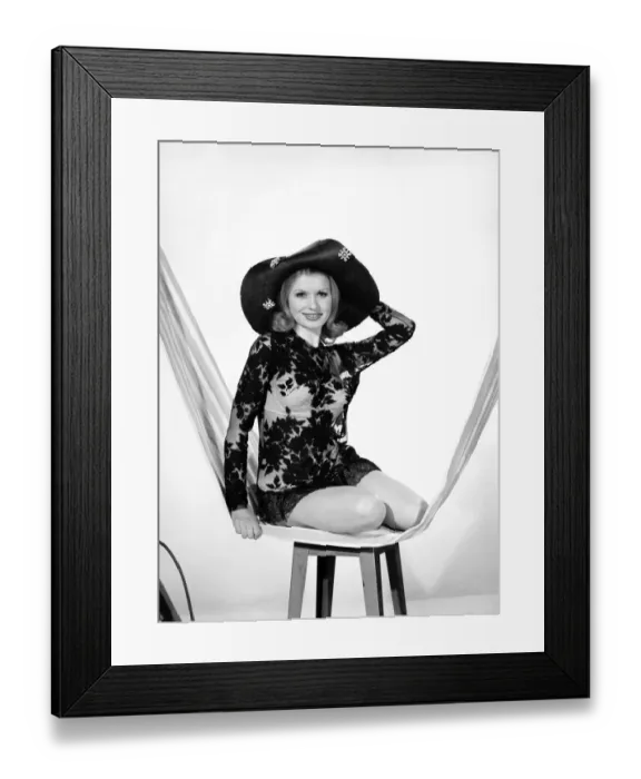 Framed Print : Clothing: Fashion: Summer Dress: Model Vyvyan Dunbar. 1964 E562 Framed Print : Clothing: Fashion: Summer Dress: Model Vyvyan Dunbar. 1964 E562