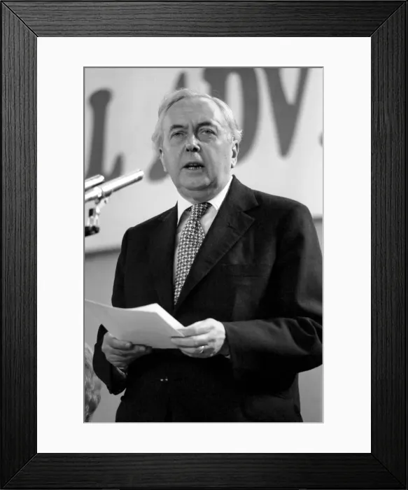 Framed Print : Prime mInister Harold Wilson speaks during a debate on the Common Market Framed Print : Prime mInister Harold Wilson speaks during a debate on the Common Market