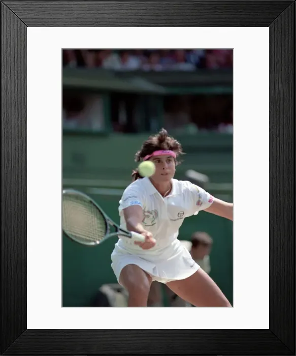 Framed Print : All England Lawn Tennis Championships at Wimbledon. Ladies Singles Semi Final match Framed Print : All England Lawn Tennis Championships at Wimbledon. Ladies Singles Semi Final match