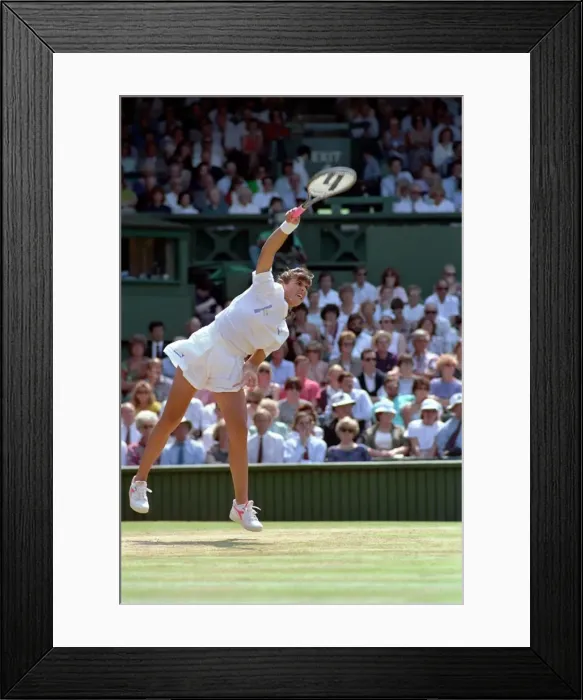 Framed Print : All England Lawn Tennis Championships at Wimbledon. Ladies Singles Semi Final match