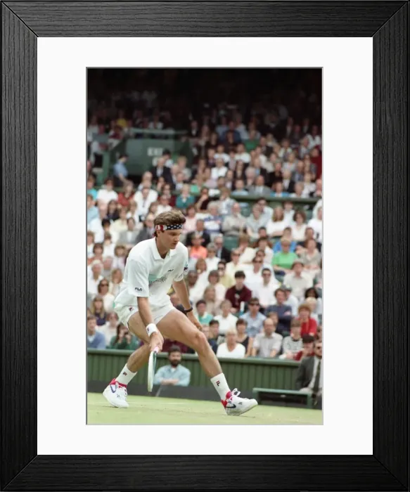 Framed Print : All England Lawn Tennis Championships at Wimbledon. Mens Singles Third Round match