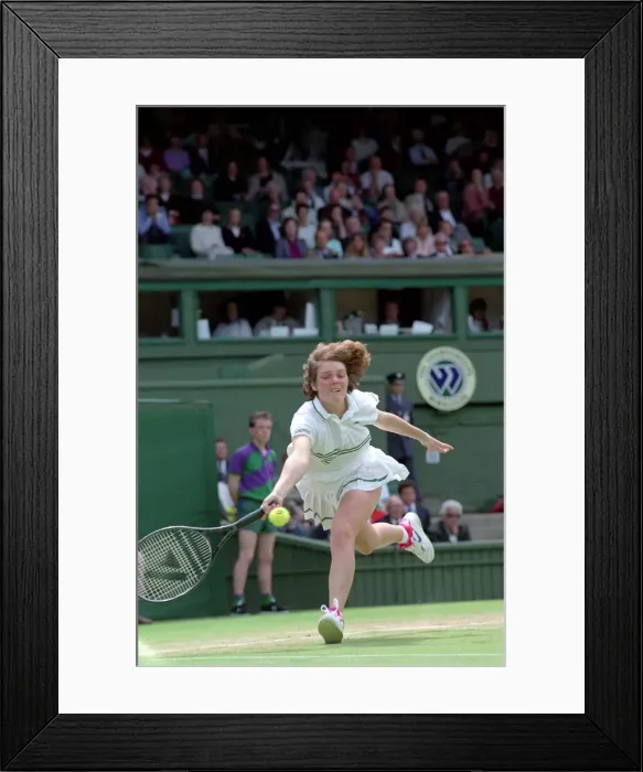 Framed Print : All England Lawn Tennis Championships at Wimbledon. Ladies Singles Fourth Round