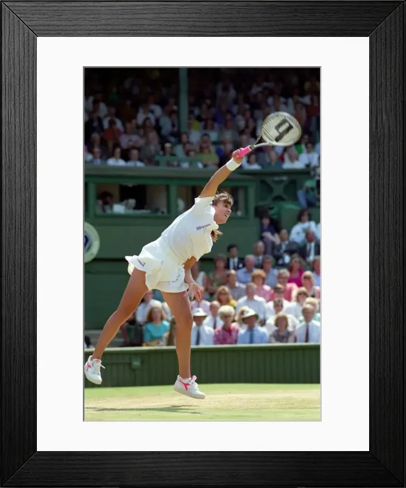 Framed Print : All England Lawn Tennis Championships at Wimbledon. Ladies Singles Semi Final match Framed Print : All England Lawn Tennis Championships at Wimbledon. Ladies Singles Semi Final match