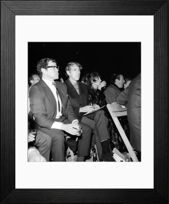 Framed Print : Muhammad Ali v Henry Cooper May 1966 Heavyweight Championship bout @ Highbury