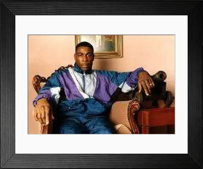  : Frank Bruno British boxer who won the WBC championship in September 1995 dbase