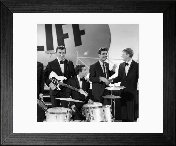Framed Print : Cliff Richard and the Shadows Dec 1963 Music Framed Print : Cliff Richard and the Shadows Dec 1963 Music