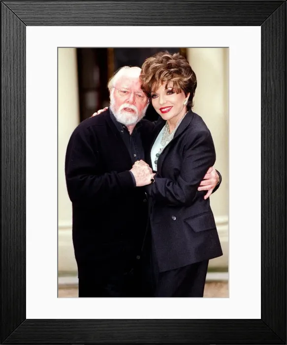 Framed Print : Joan Collins at the launch party for the film November 1999 version of Joseph Framed Print : Joan Collins at the launch party for the film November 1999 version of Joseph