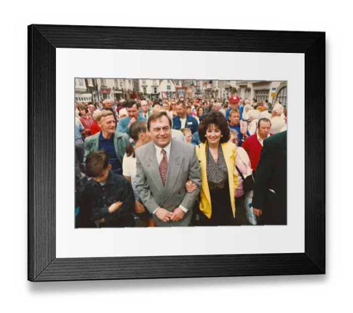 Framed Print : John Prescott attends the Durham miners gala with wife Pauline Framed Print : John Prescott attends the Durham miners gala with wife Pauline