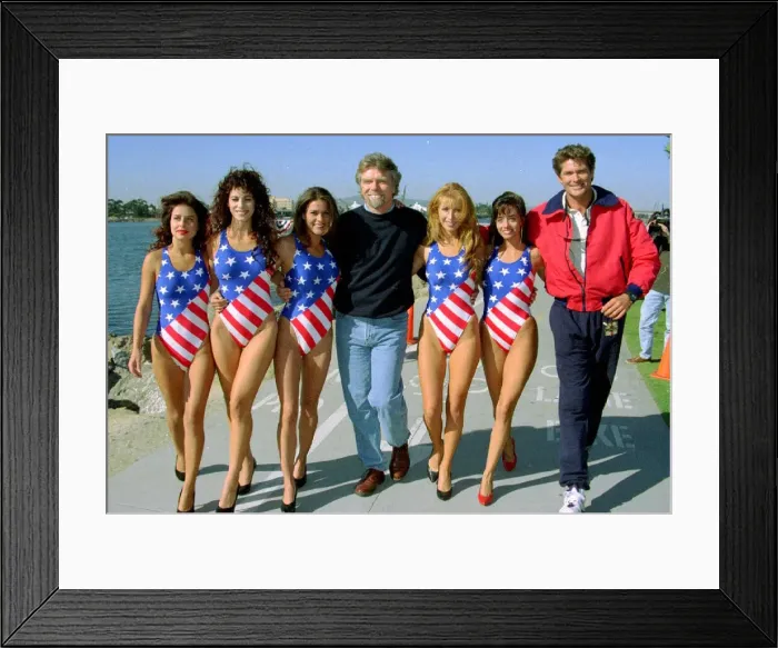 Framed Print : Richard Branson with David Hasselhoff and five unknown females Framed Print : Richard Branson with David Hasselhoff and five unknown females
