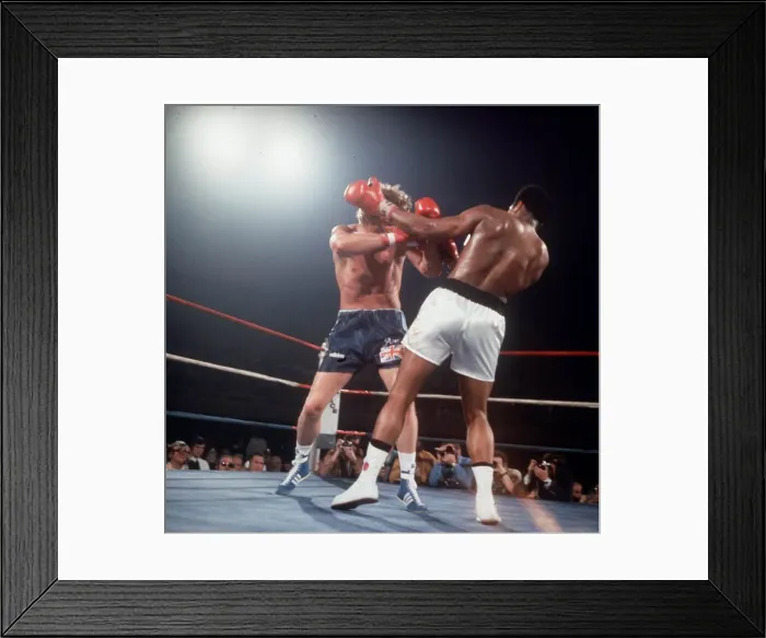 Framed Print : Action during the heavyweight fight between American Muhammad Ali and Britain Framed Print : Action during the heavyweight fight between American Muhammad Ali and Britain