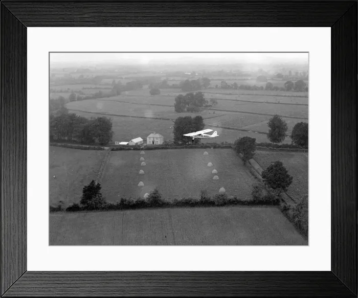 Framed Print : James Allan Mollison flies the Atlantic, 18 August 1932 Framed Print : James Allan Mollison flies the Atlantic, 18 August 1932