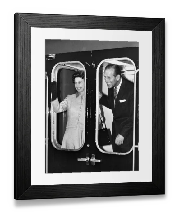 Framed Print : Queen Elizabeth II and her husband Prince Philip, Duke of Edinburgh Framed Print : Queen Elizabeth II and her husband Prince Philip, Duke of Edinburgh