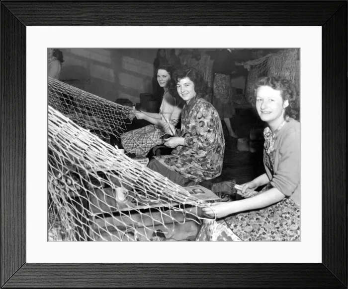 Framed Print : Betty Knaggs, Betty McHugh and Vera Eagan, net makers at a North Shields works in 1953 Framed Print : Betty Knaggs, Betty McHugh and Vera Eagan, net makers at a North Shields works in 1953