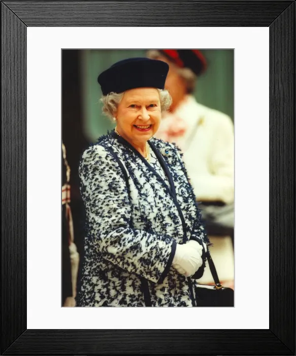 Framed Print : Queen Elizabeth II visits the Open Door Community Learning Centre in Prudhoe 20th Framed Print : Queen Elizabeth II visits the Open Door Community Learning Centre in Prudhoe 20th