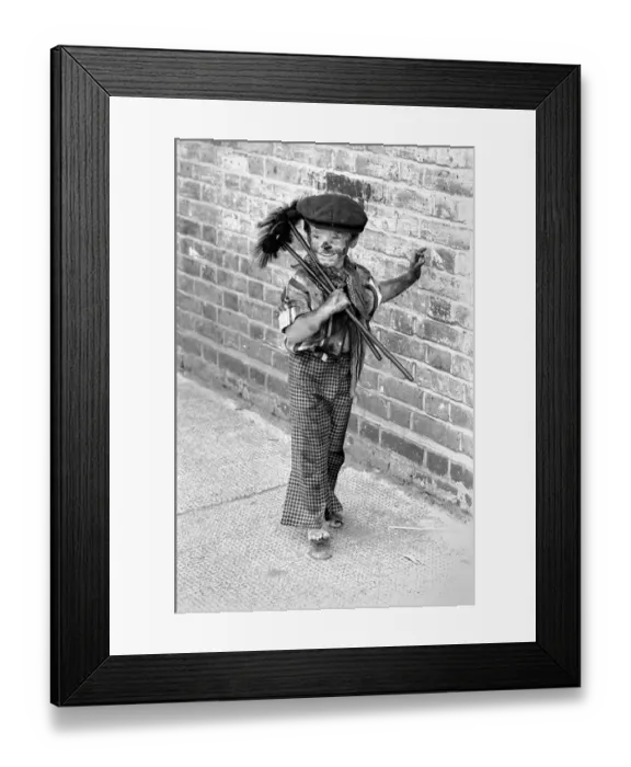 Framed Print : East street Market 100 years celebrations: Four year old boy Tommy Stafford dressed as a Framed Print : East street Market 100 years celebrations: Four year old boy Tommy Stafford dressed as a