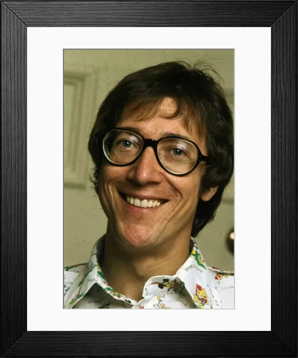 Framed Print : Hank Marvin The Shadows guitar player February 1977 Music Framed Print : Hank Marvin The Shadows guitar player February 1977 Music