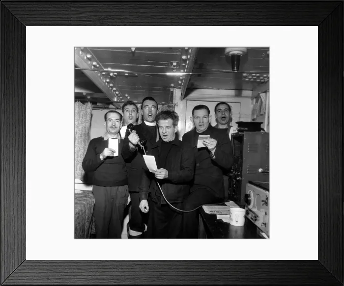 Framed Print : Rev. Hubert Walters visits Bristol lightships. December 1952 C6352-001