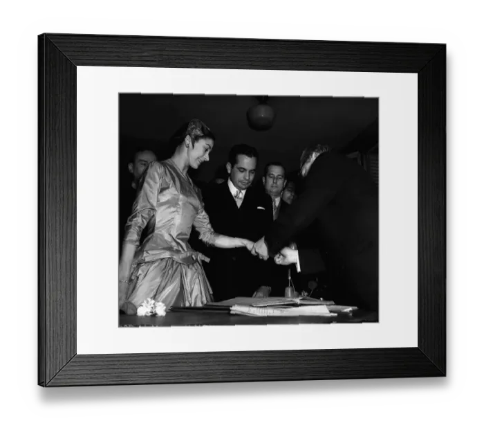 Framed Print : The wedding of Margot Fonteyn and Dr Arias, a marriage that was to contain more than its