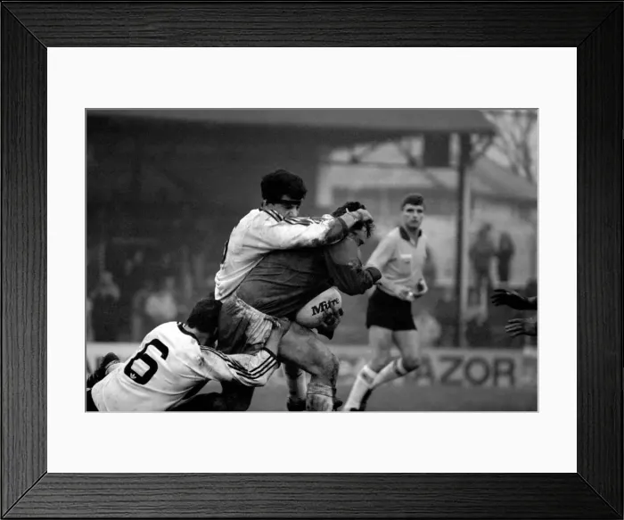 Framed Print : Sport Rugby League Widnes v Bradford. The final score was 30 - 6. November 1985 Framed Print : Sport Rugby League Widnes v Bradford. The final score was 30 - 6. November 1985