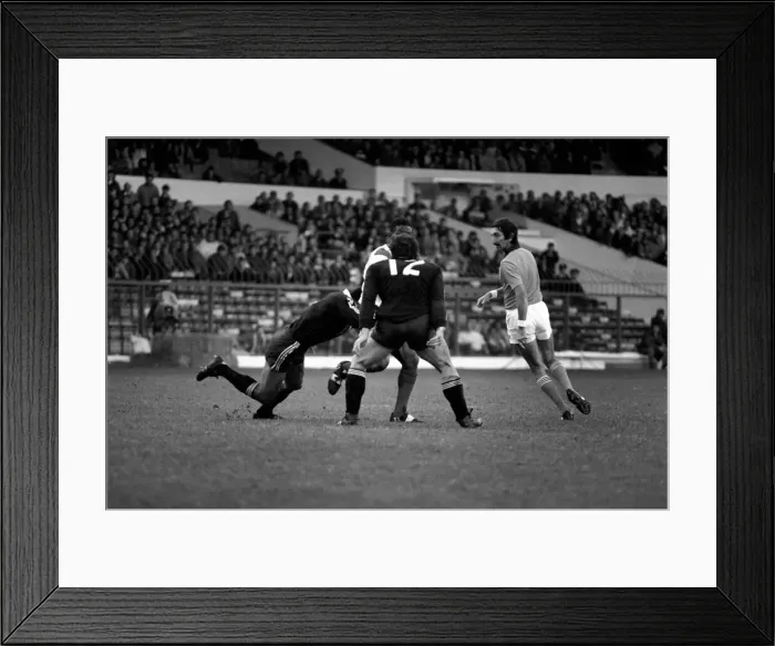 Framed Print : Rugby League Great Britain v New Zealand Third Test match Elland Road November 1985