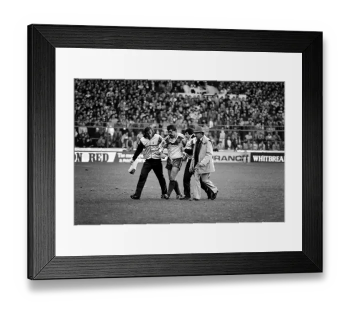 Framed Print : Rugby League Great Britain v New Zealand Third Test match Elland Road November 1985 Framed Print : Rugby League Great Britain v New Zealand Third Test match Elland Road November 1985