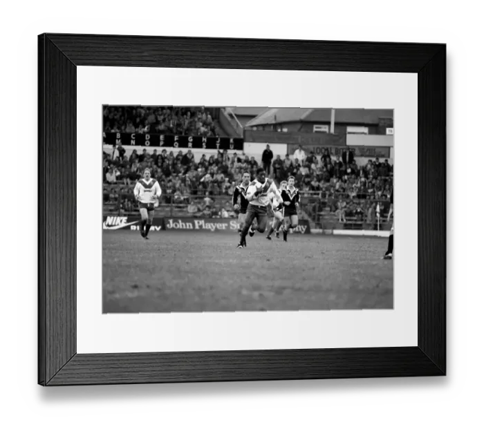 Framed Print : Rugby League Great Britain v New Zealand Third Test match Elland Road November 1985. PR01 Framed Print : Rugby League Great Britain v New Zealand Third Test match Elland Road November 1985. PR01