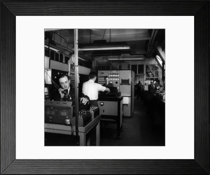 Framed Print : The Telephoto room at the Daily Mirror Fetters Lane offices in central London