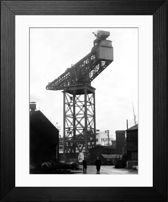 Framed Print : The giant crane at the Walker Naval shipyard on the River Tyne Framed Print : The giant crane at the Walker Naval shipyard on the River Tyne