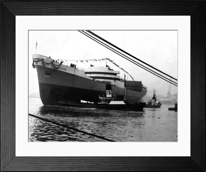 Framed Print : The ship El Lobo on the River Tyne Framed Print : The ship El Lobo on the River Tyne