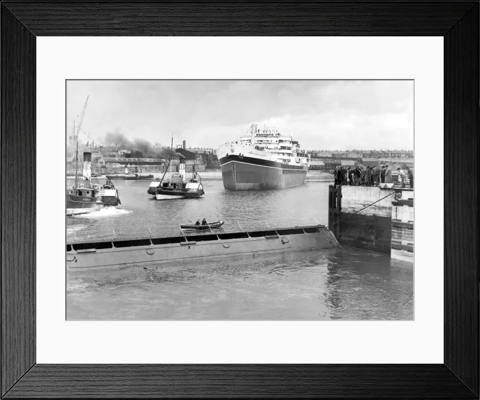Framed Print : The 15, 000 ton tanker Merchant Knight at Sunderland in 1952 Framed Print : The 15, 000 ton tanker Merchant Knight at Sunderland in 1952