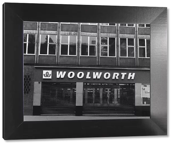 Woolworths June 1977 shop sign Shop front exterior Woolworth woolies